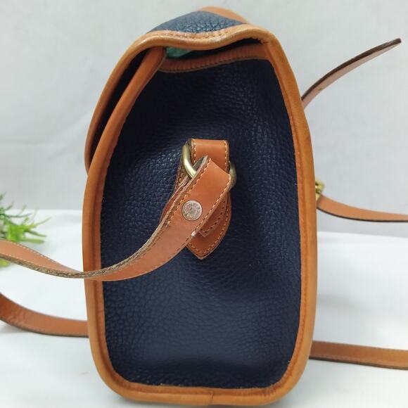 Dooney & Bourke Black Pebbled Leather Crossbody Bag - Vintage Made in USA - Picture 5 of 16